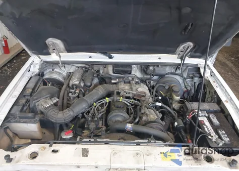 1994 Ford Ranger из США, поврежденный, VIN 1FTCR10A9RTA84154